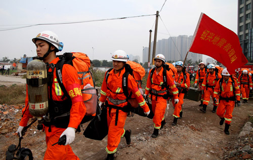 绍兴消防举行地震灾害跨区域救援实战拉动演练