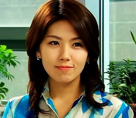 韩国女演员金秀珍自杀身亡盘点香消玉殒的年轻
