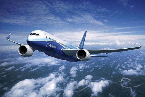 日本波音787工厂第78万名参观者获赠纪念品