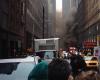 纽约时代生活大厦地下起火引民众恐慌 1人受伤