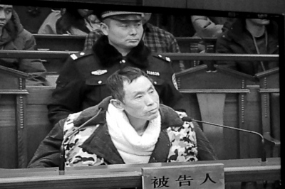 被告人范杰明在庭审现场。京华时报记者谭青摄