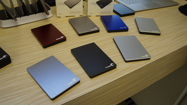 Seagate\'s Got a Batch of Slim New Drives To Back Up Your Phone